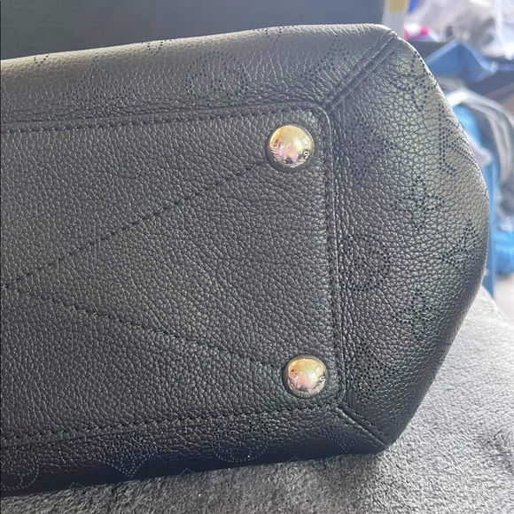 LV Babylone PM Mahina - Picture 3 of 11